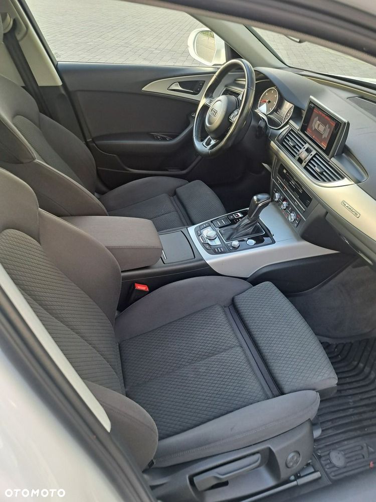 Audi A6 Avant - 16