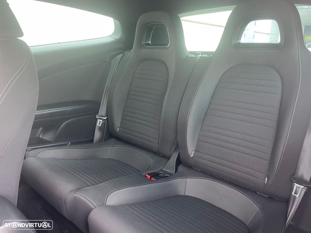 VW Scirocco 2.0 TDI Sport - 10