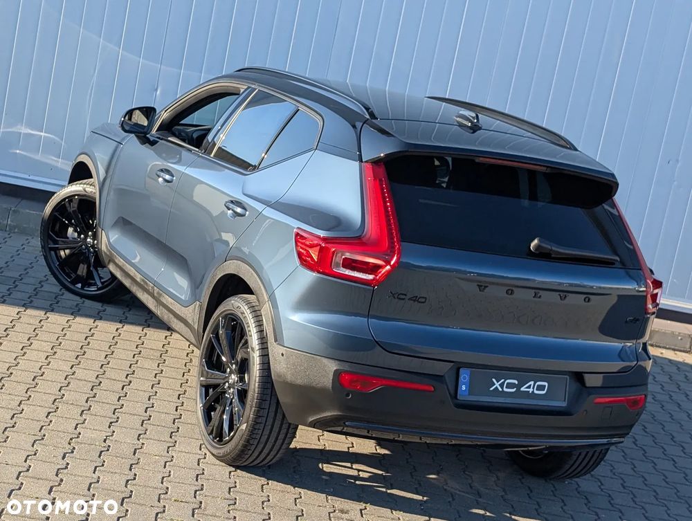 Volvo XC 40 B4 AWD Ultimate Dark - 10