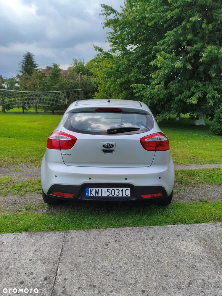 Kia Rio 1.4 M - 5