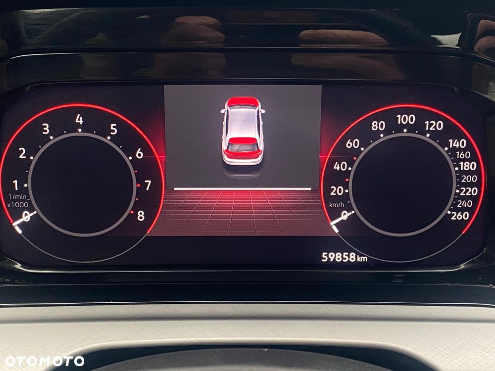 Volkswagen Golf - 18