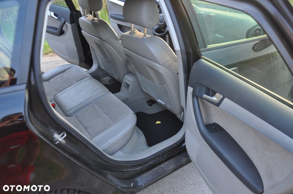 Audi A3 Sportback 1.6 tiptronic S line Sportpaket plus - 12