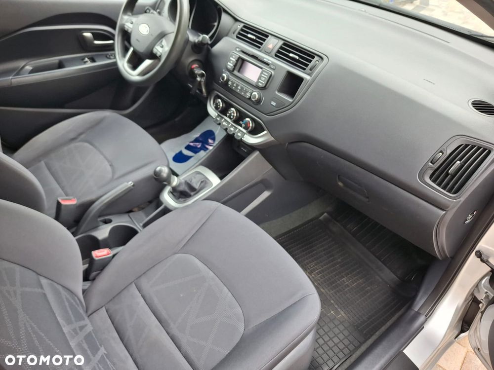 Kia Rio 1.2 ISG Dream Team Edition - 12