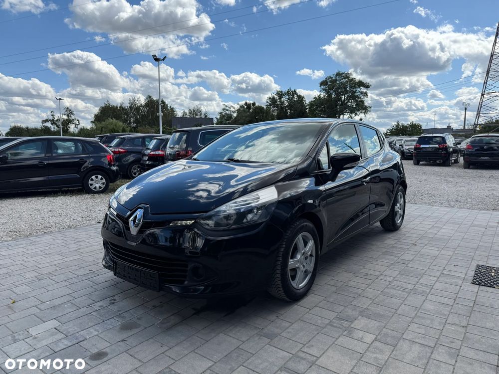 Renault Clio 1.2 16V 75 Collection - 11