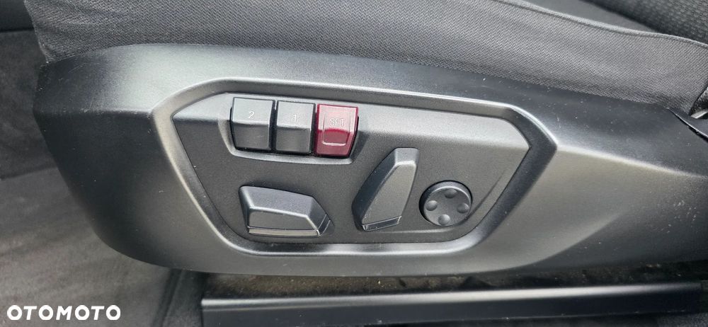 BMW X3 xDrive20d - 20