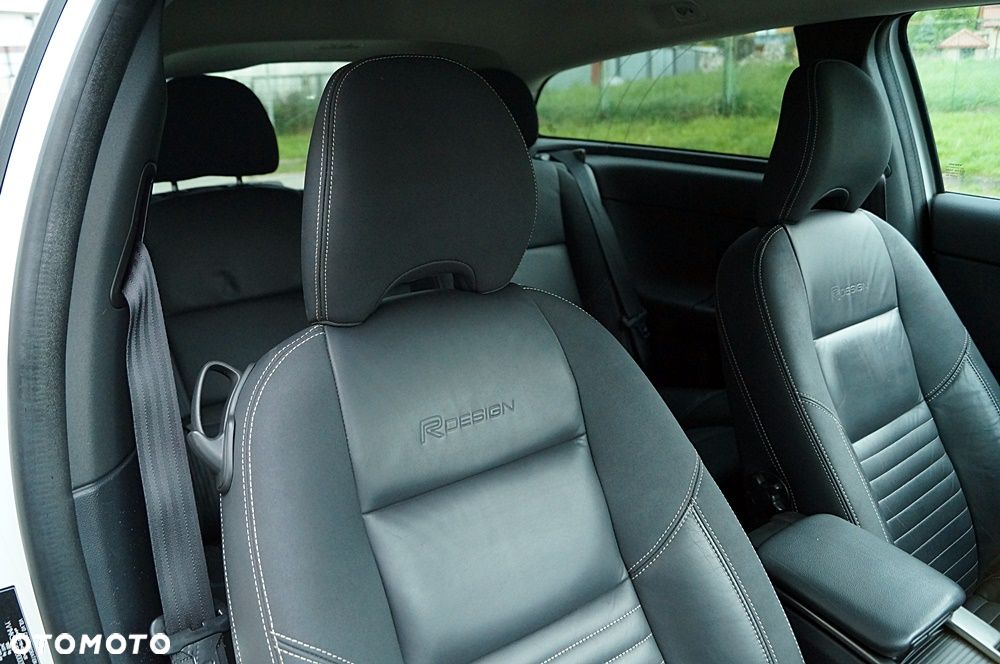 Volvo C30 D3 RDesign Edition Pro - 28