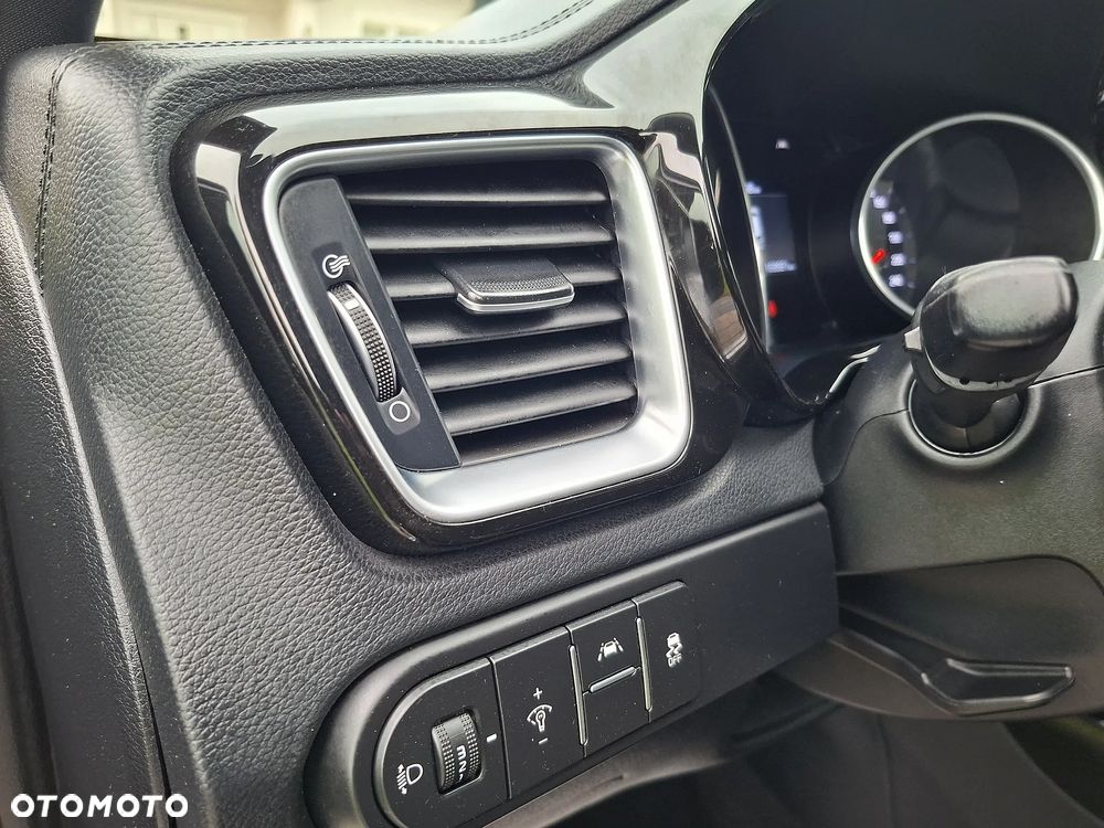 Kia Ceed 1.6 CRDi DCT GT Line - 18