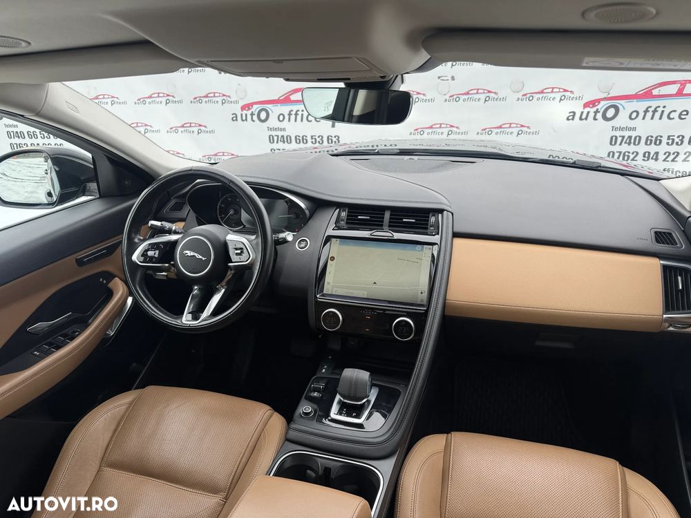 Jaguar E-Pace Mild-hibrid AWD - 11