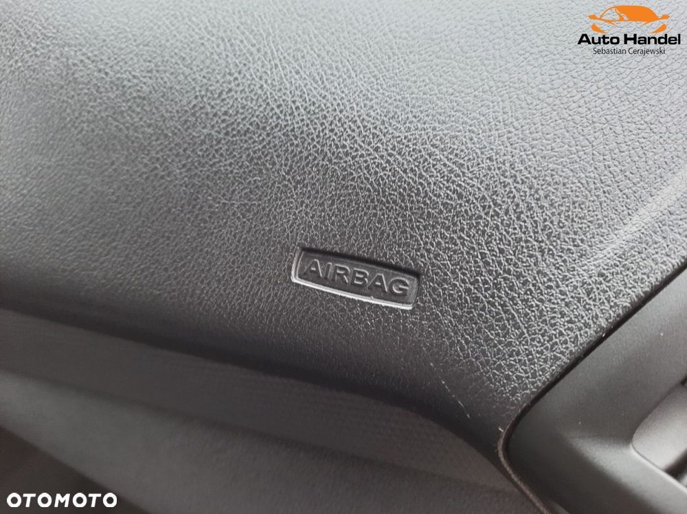 Ford Transit Connect - 38