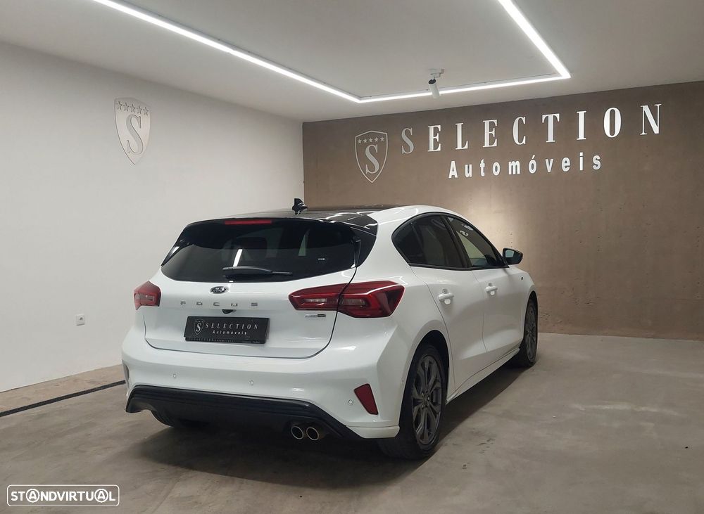 Ford Focus 1.0 EcoBoost MHEV ST-Line - 10