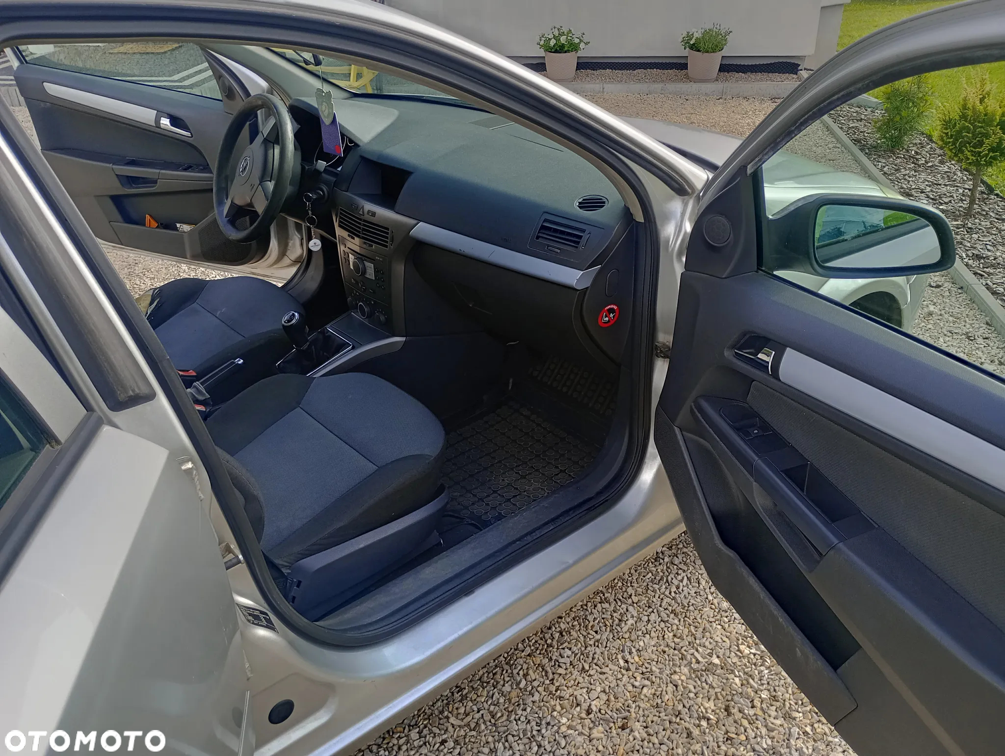 Opel Astra III 1.6 Cosmo - 10