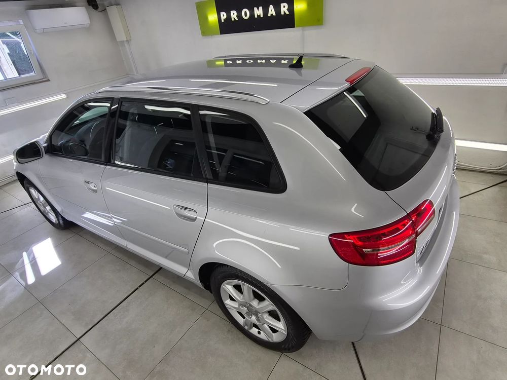 Audi A3 Sportback - 6