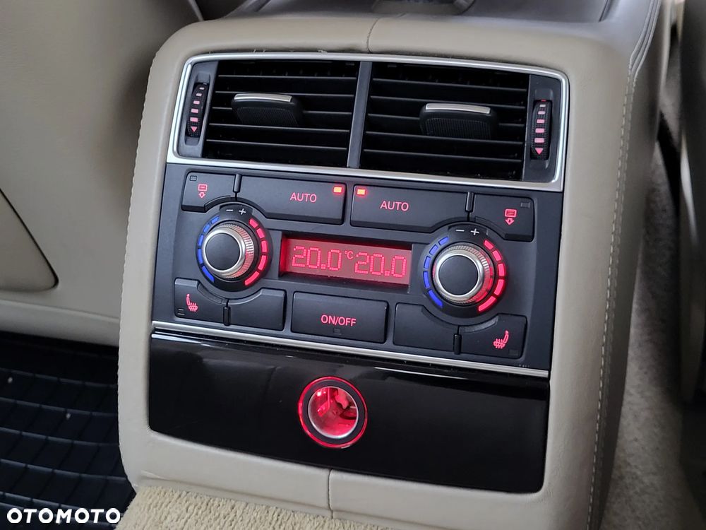 Audi A8 4.2 TDI Quattro - 17