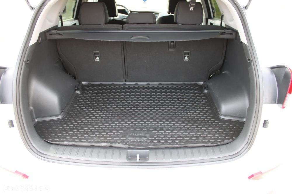 Hyundai Tucson 2.0 CRDi 2WD Trend - 21