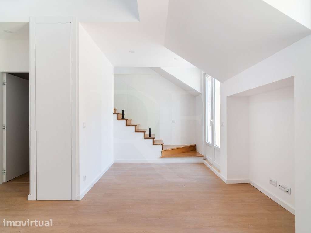 Duplex com terraços e mezanino - Anjos 49 - Grande imagem: 5/17