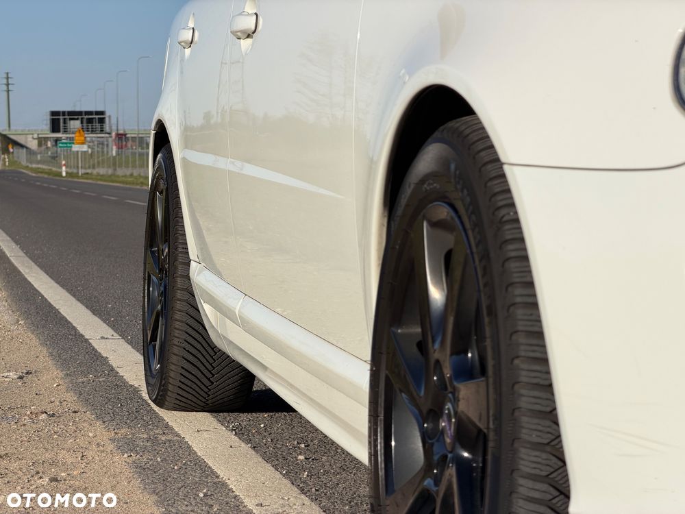 Volvo V70 D4 Drive-E Momentum - 11