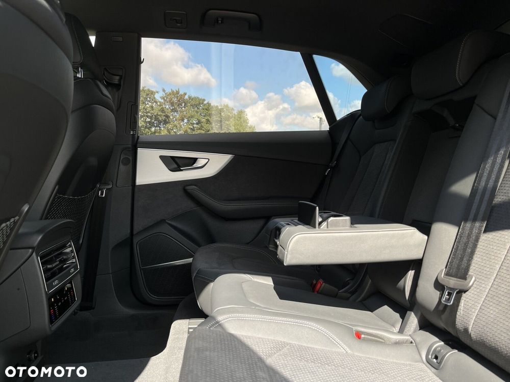Audi Q8 50 TDI mHEV Quattro Tiptronic - 17