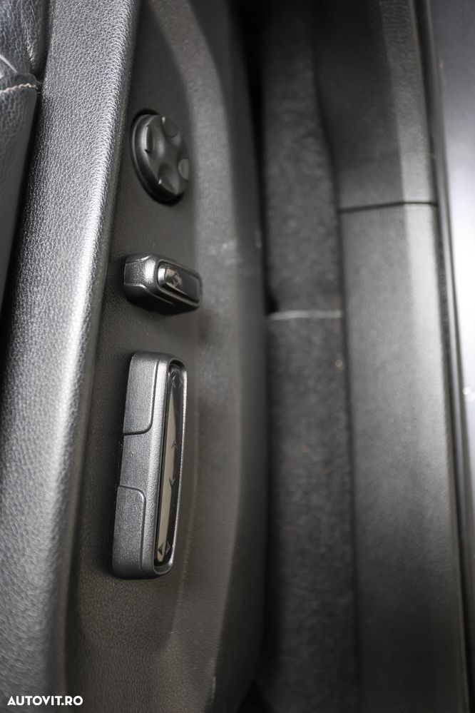 Honda CR-V 1.5 VTEC Turbo 4WD CVT Executive - 22