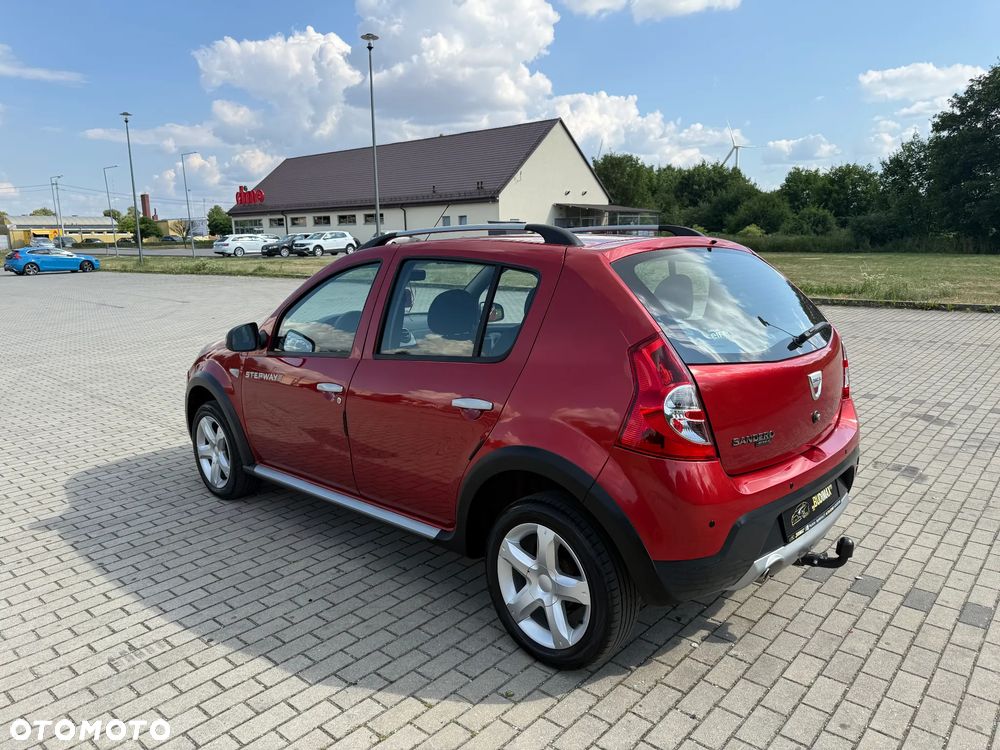 Dacia Sandero 1.6 MPI Stepway - 6