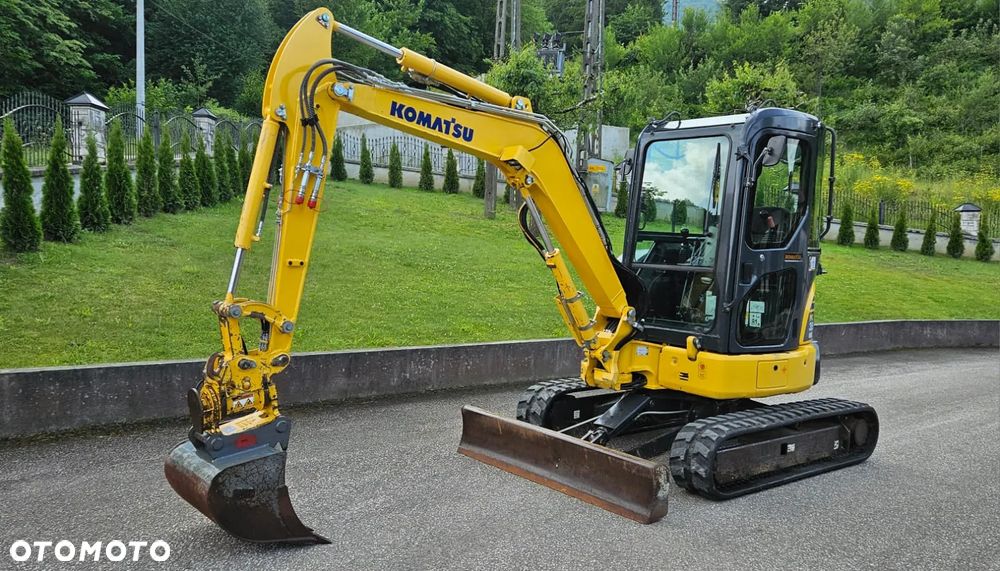 Komatsu PC 35 MR-3