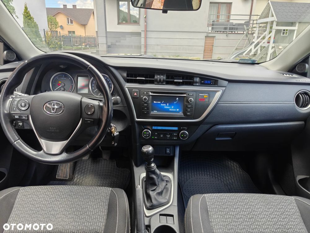 Toyota Auris 1.4 D-4D Premium Comfort - 13