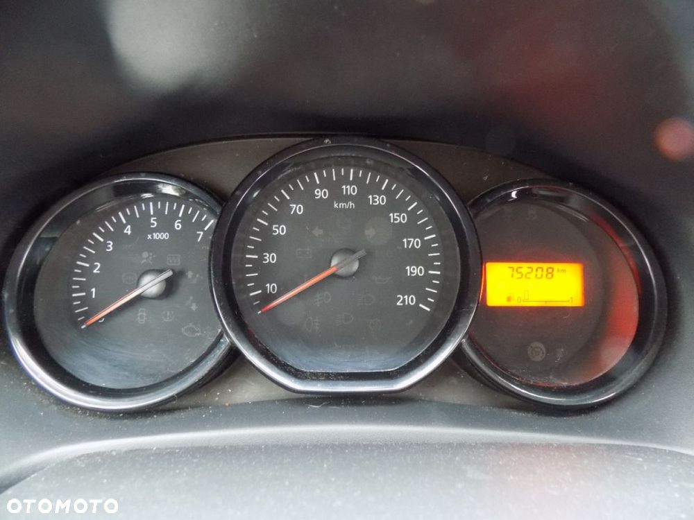 Dacia Sandero - 9