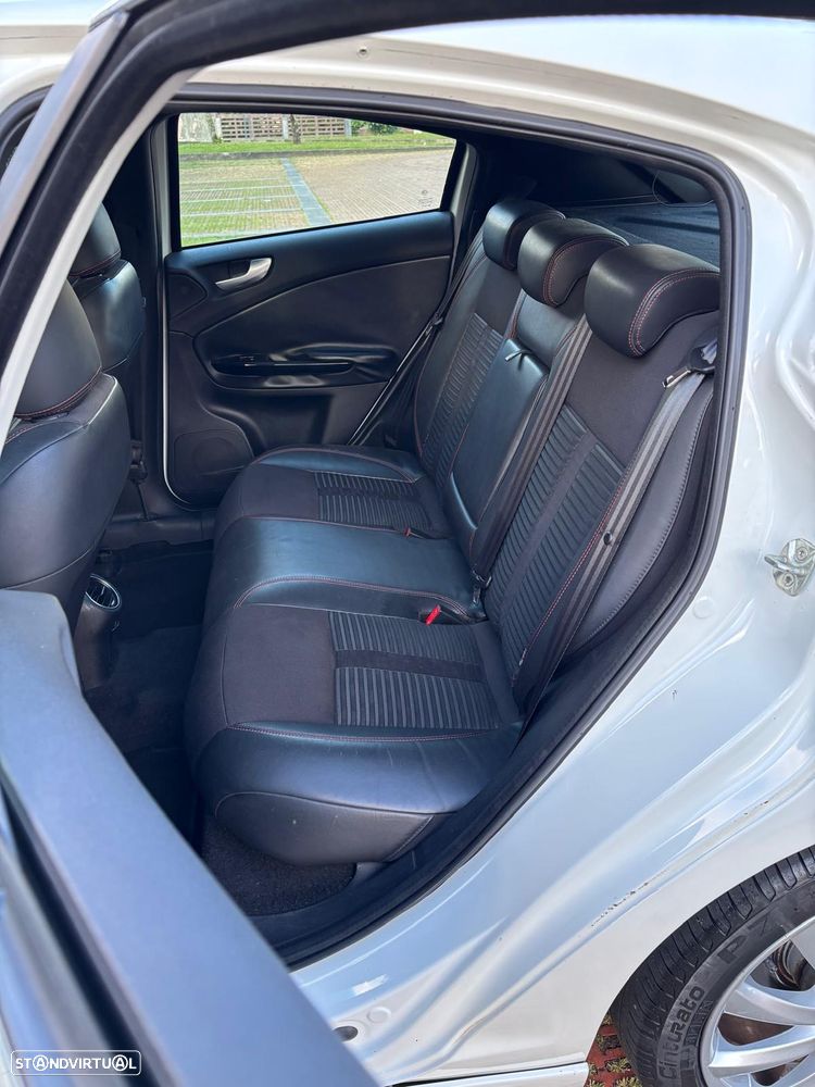 Alfa Romeo Giulietta 1.6 JTDM Progression - 8