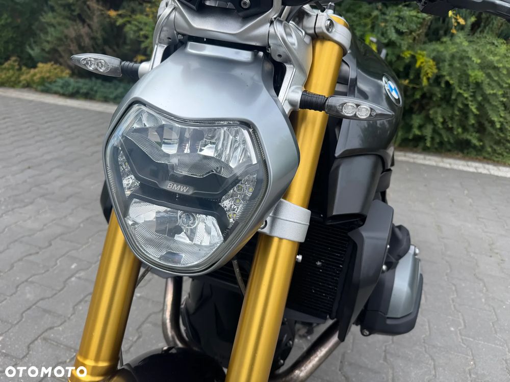 BMW R - 24