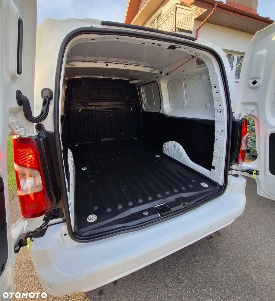 Citroën BERLINGO - 36