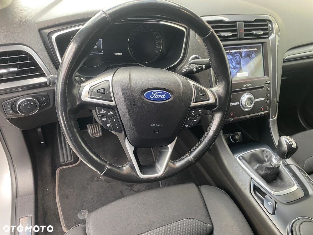 Ford Mondeo 2.0 TDCi Titanium - 9