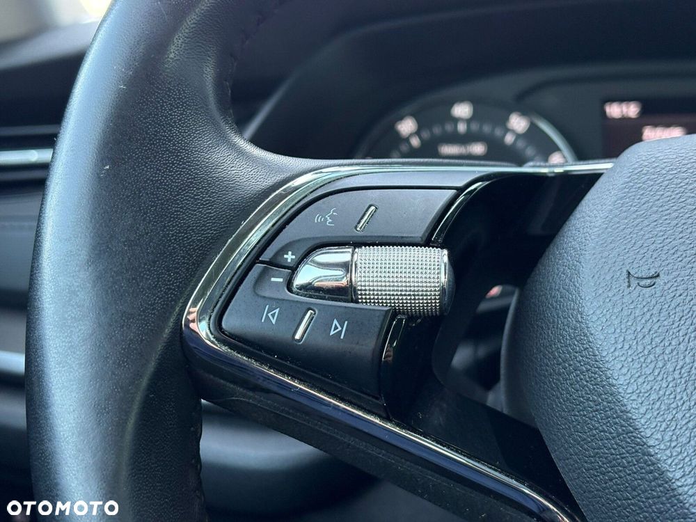 Skoda Octavia 1.5 TSI ACT Ambition - 23