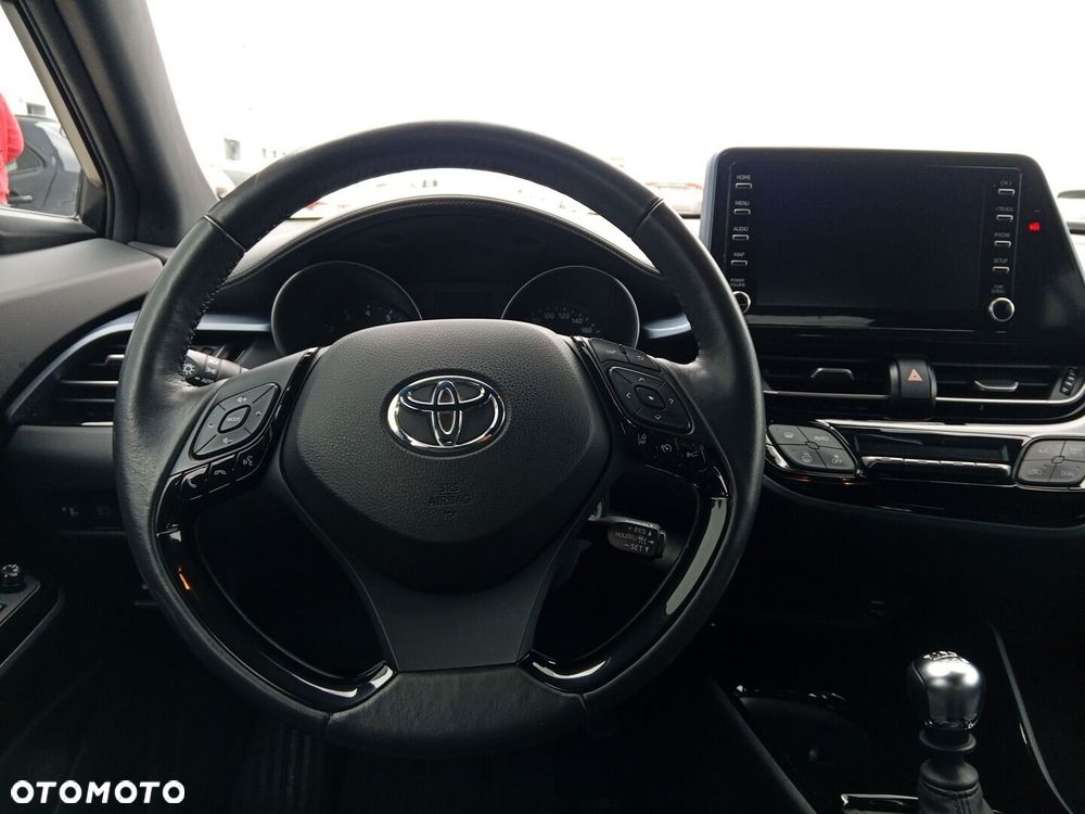 Toyota C-HR - 16
