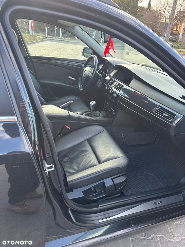 BMW Seria 5 520d - 10