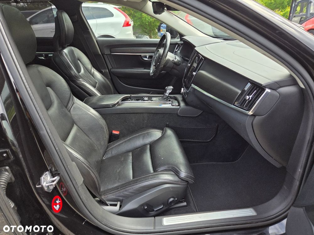 Volvo V90 Cross Country T6 AWD Pro - 9