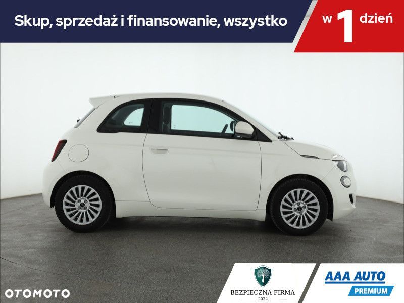 Fiat 500e - 7
