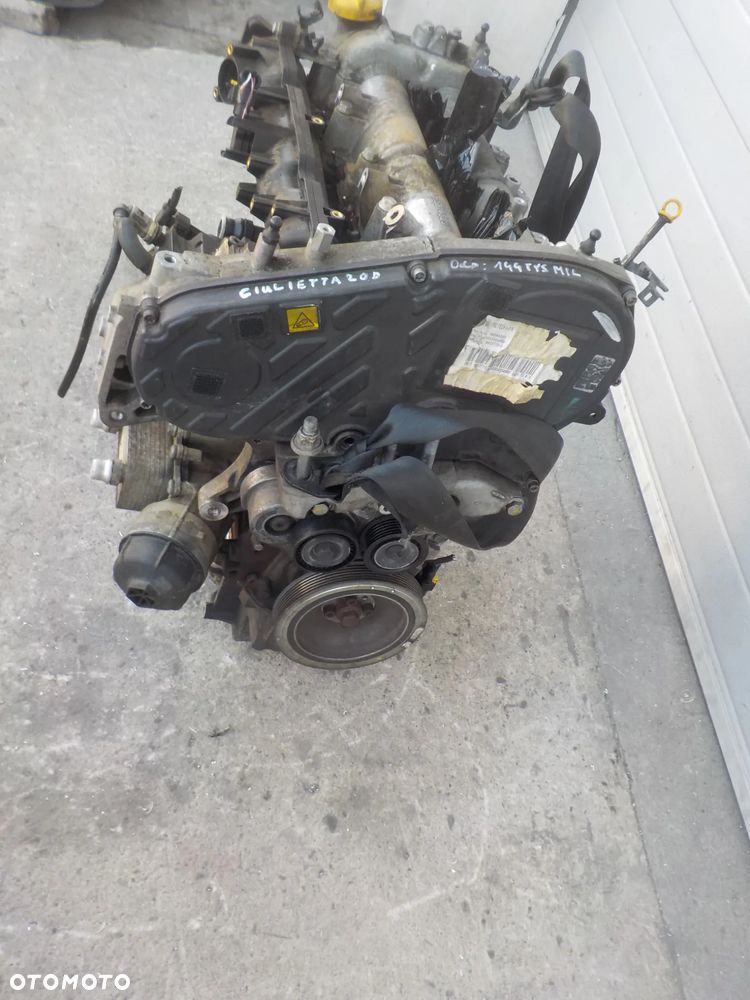 ALFA ROMEO GIULIETTA 2.0 JTD SILNIK Z POMPĄ WTRYSKOWĄ 940A4000 - 3