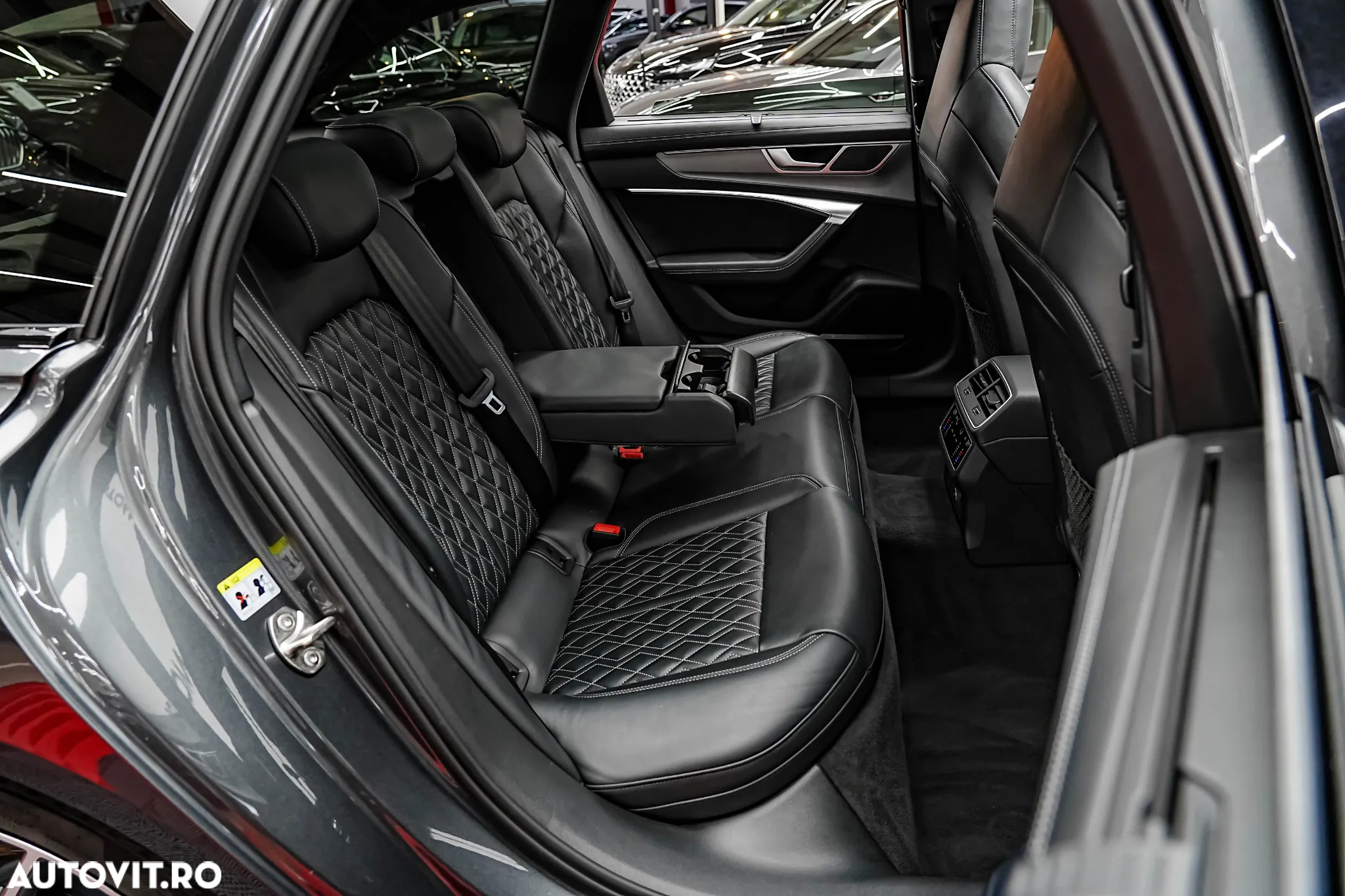 Audi A6 Avant 55 TFSI quattro S tronic MHEV S Line - 7