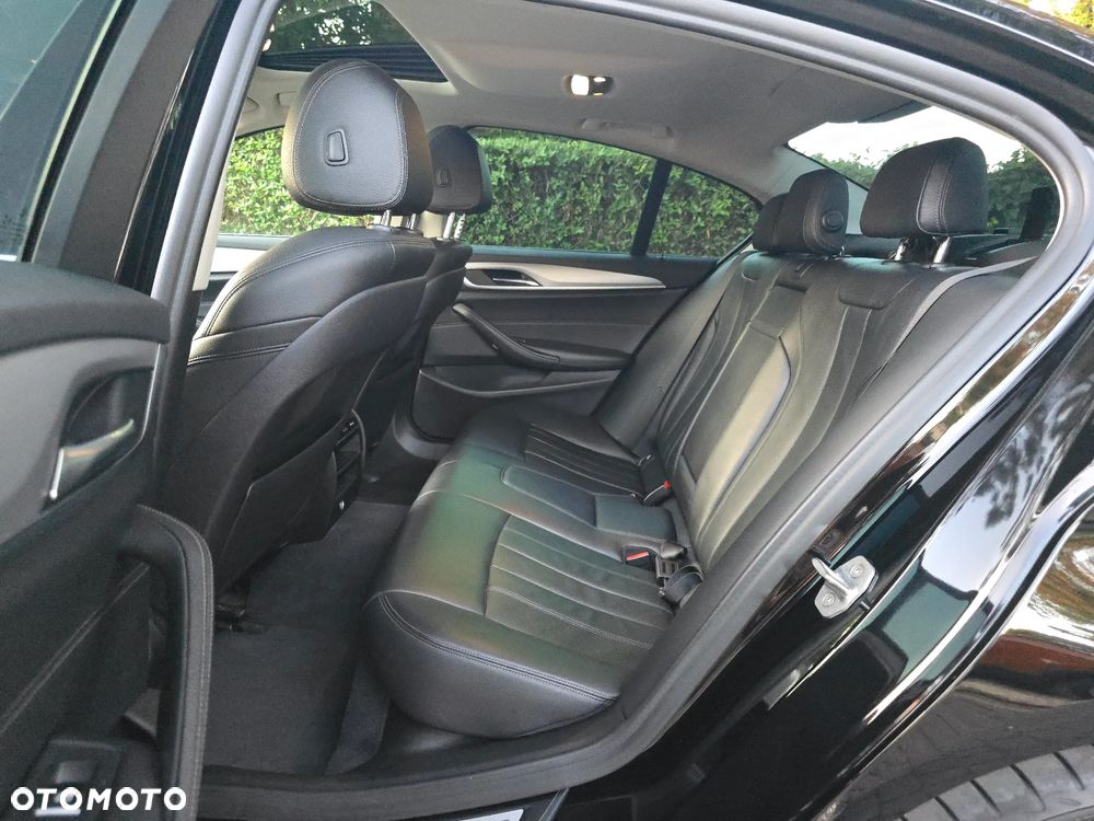 BMW Seria 5 - 22