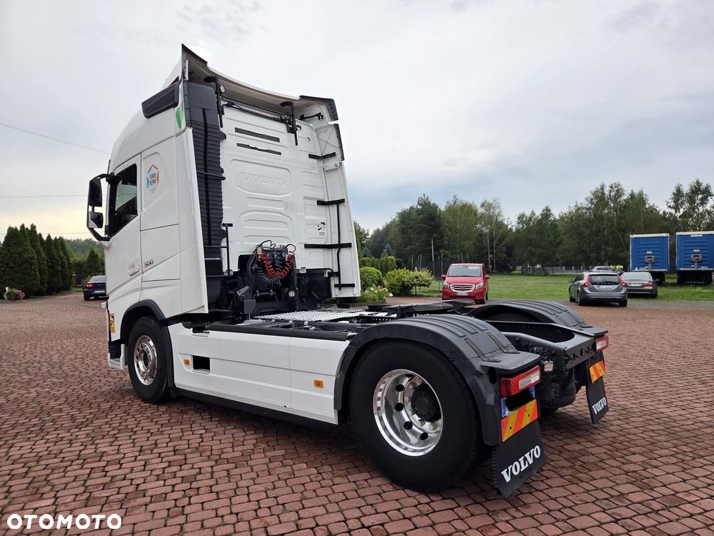 Volvo FH 500 *GLOBETROTTER* RETARDER* KLIMA POSTOJOWA* LODÓWKA* KOŁA 80%* ACC* Z FRANCJI - 4
