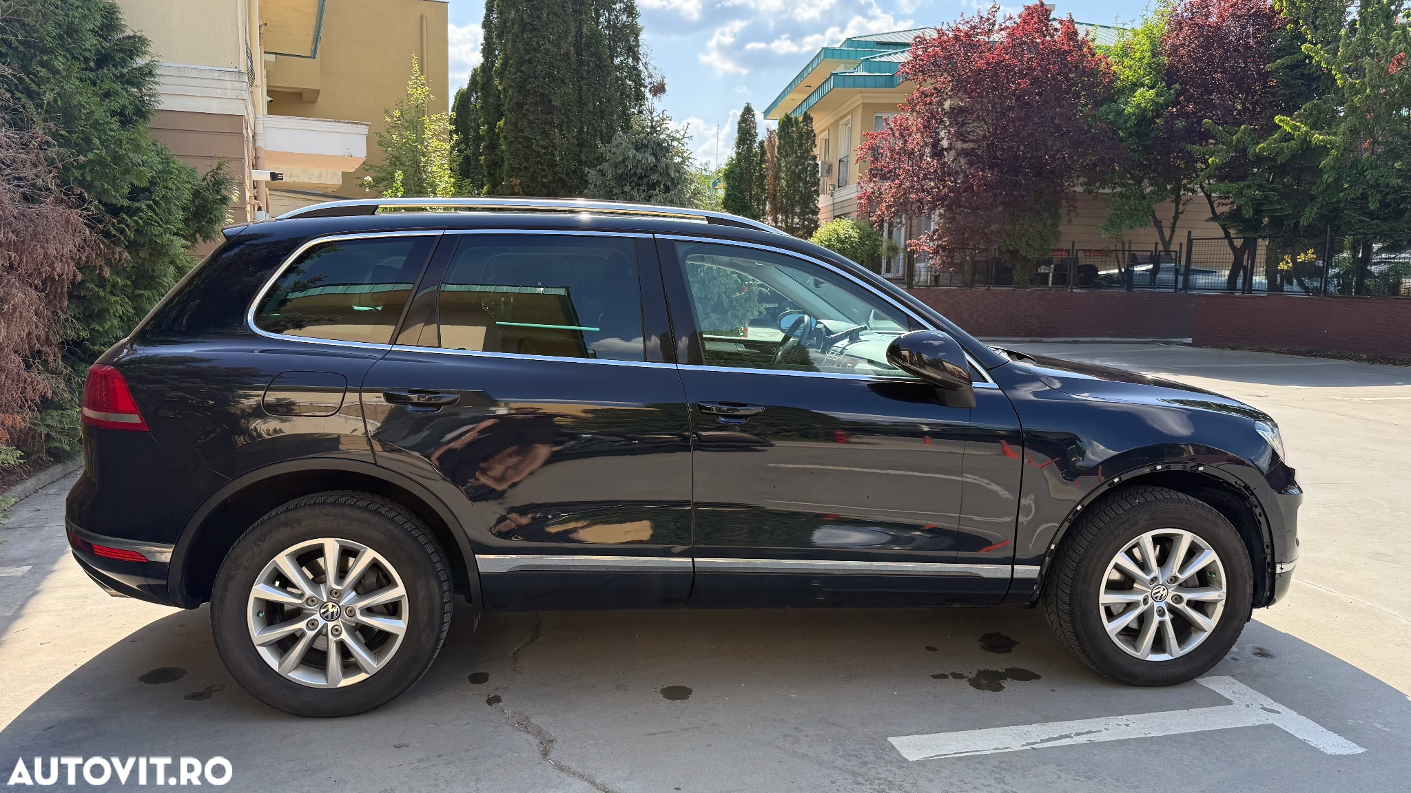 Volkswagen Touareg - 4