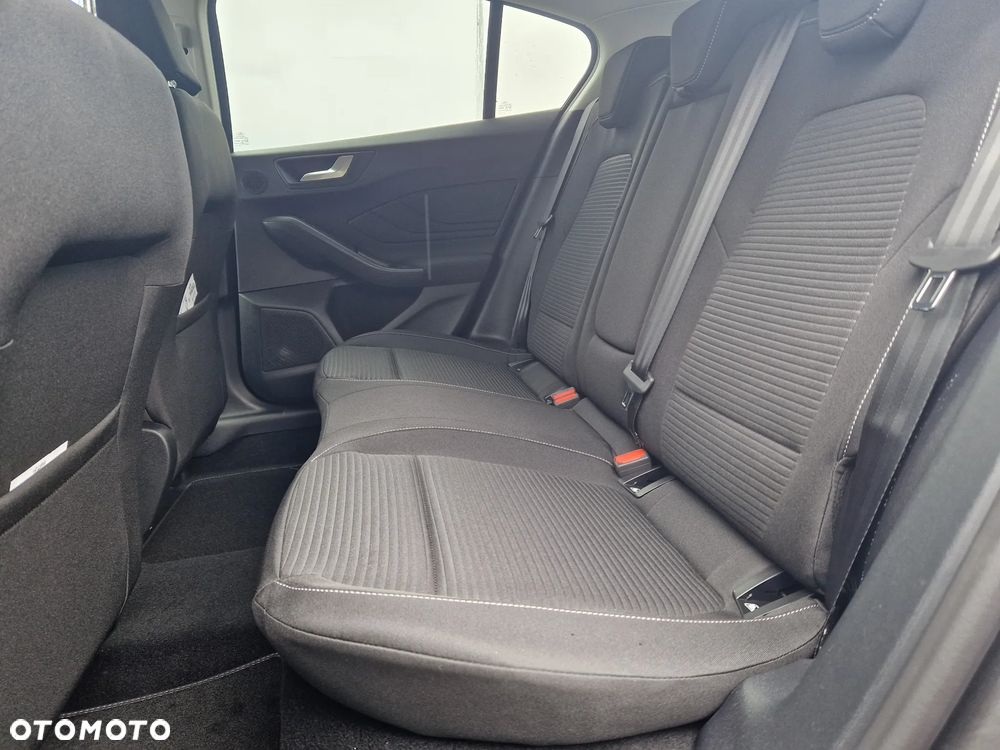 Ford Focus 1.0 EcoBoost mHEV Active X - 8