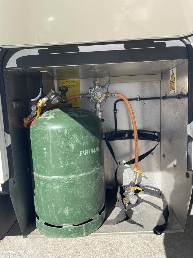 Carthago C-Tourer Camas gémeas e basculante - 39