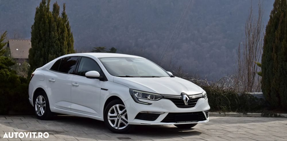 Renault Megane Blue dCi 116 EDC Intens - 3