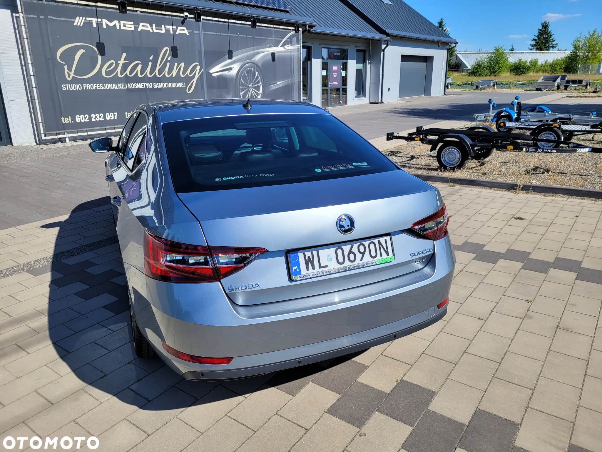 Skoda Superb 2.0 TDI 4x4 L&K DSG - 9