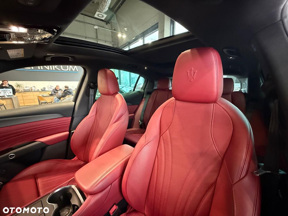 Maserati Grecale mHEV Modena - 7