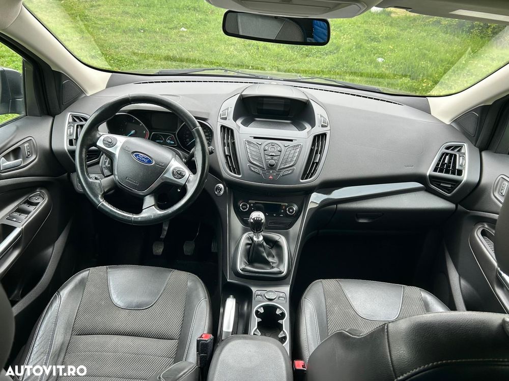 Ford Kuga 2.0 TDCi 4WD Titanium - 6