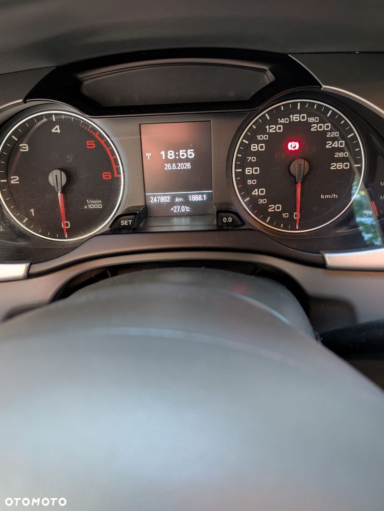 Audi A4 Limousine - 10