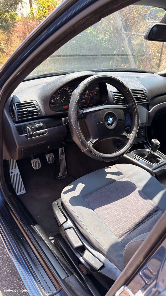 BMW 320 d Navigator - 11