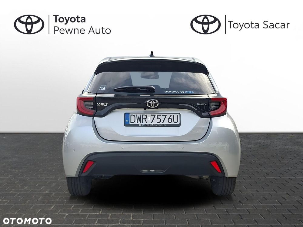 Toyota Yaris Hybrid 1.5 Style - 8