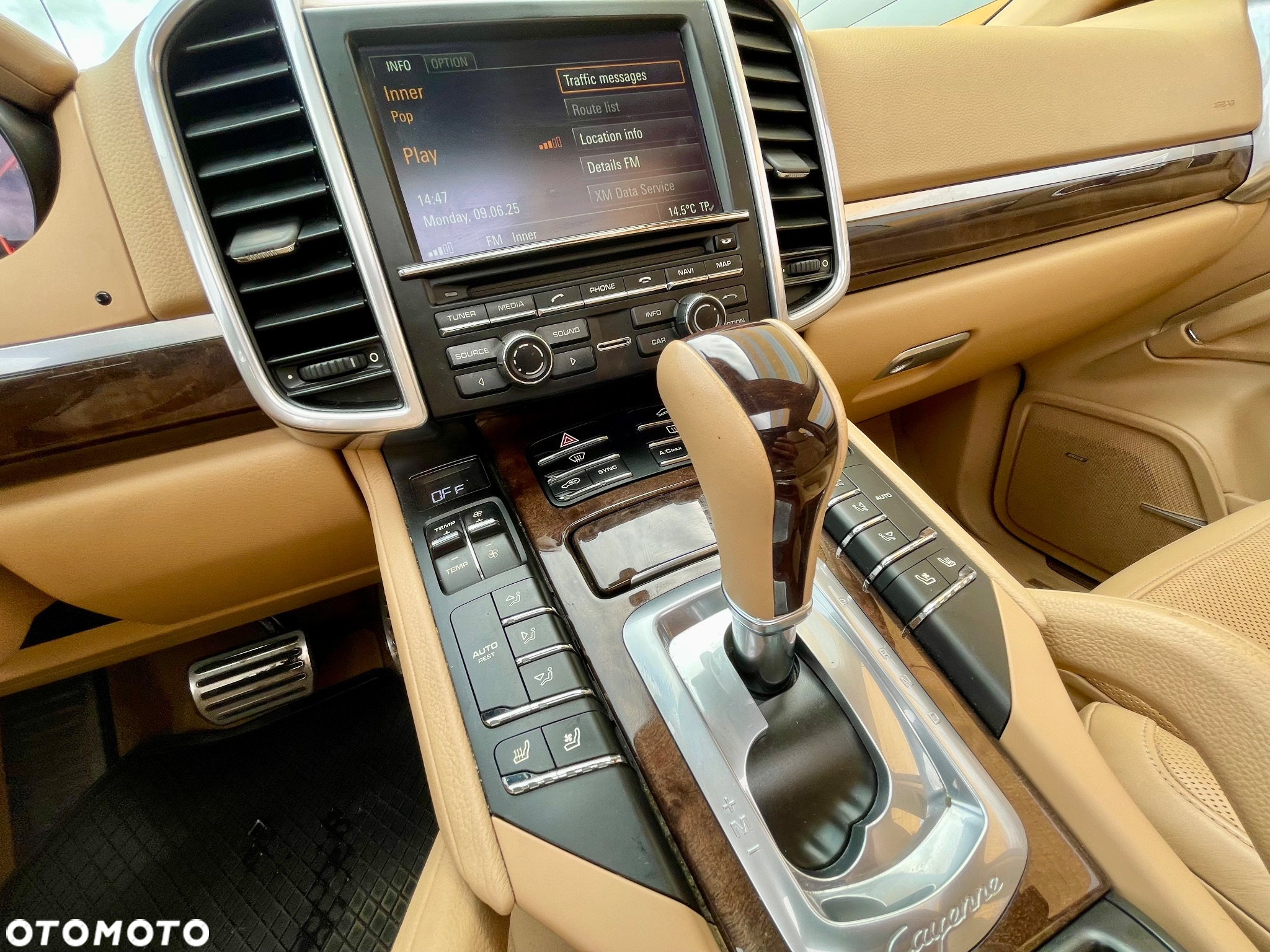 Porsche Cayenne S Platinum Edition - 25